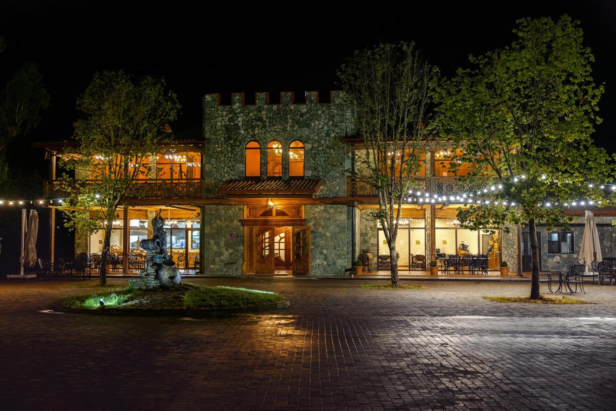 Hotel Chateau Kvirike Boboqvati Exteriér fotografie