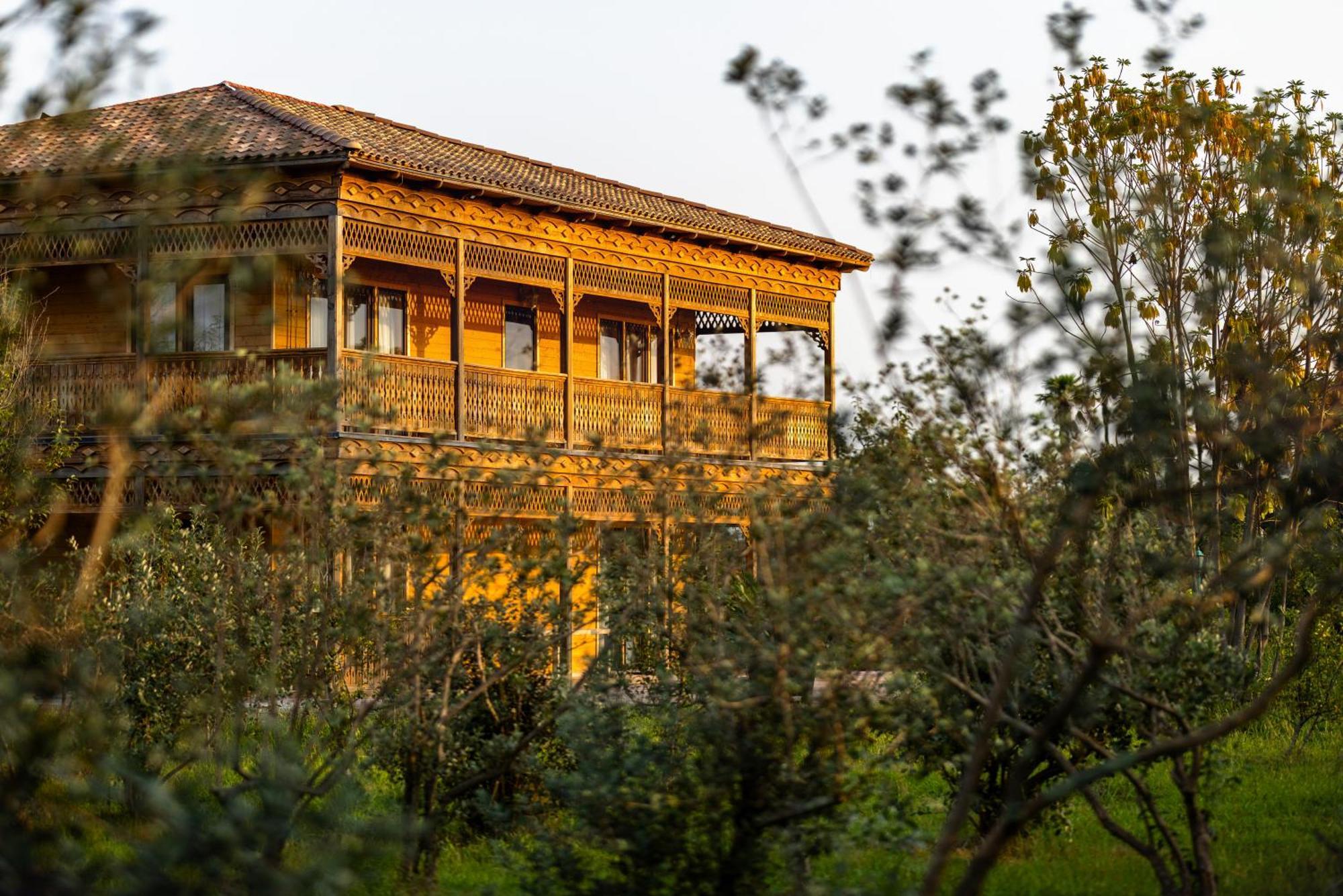 Hotel Chateau Kvirike Boboqvati Exteriér fotografie