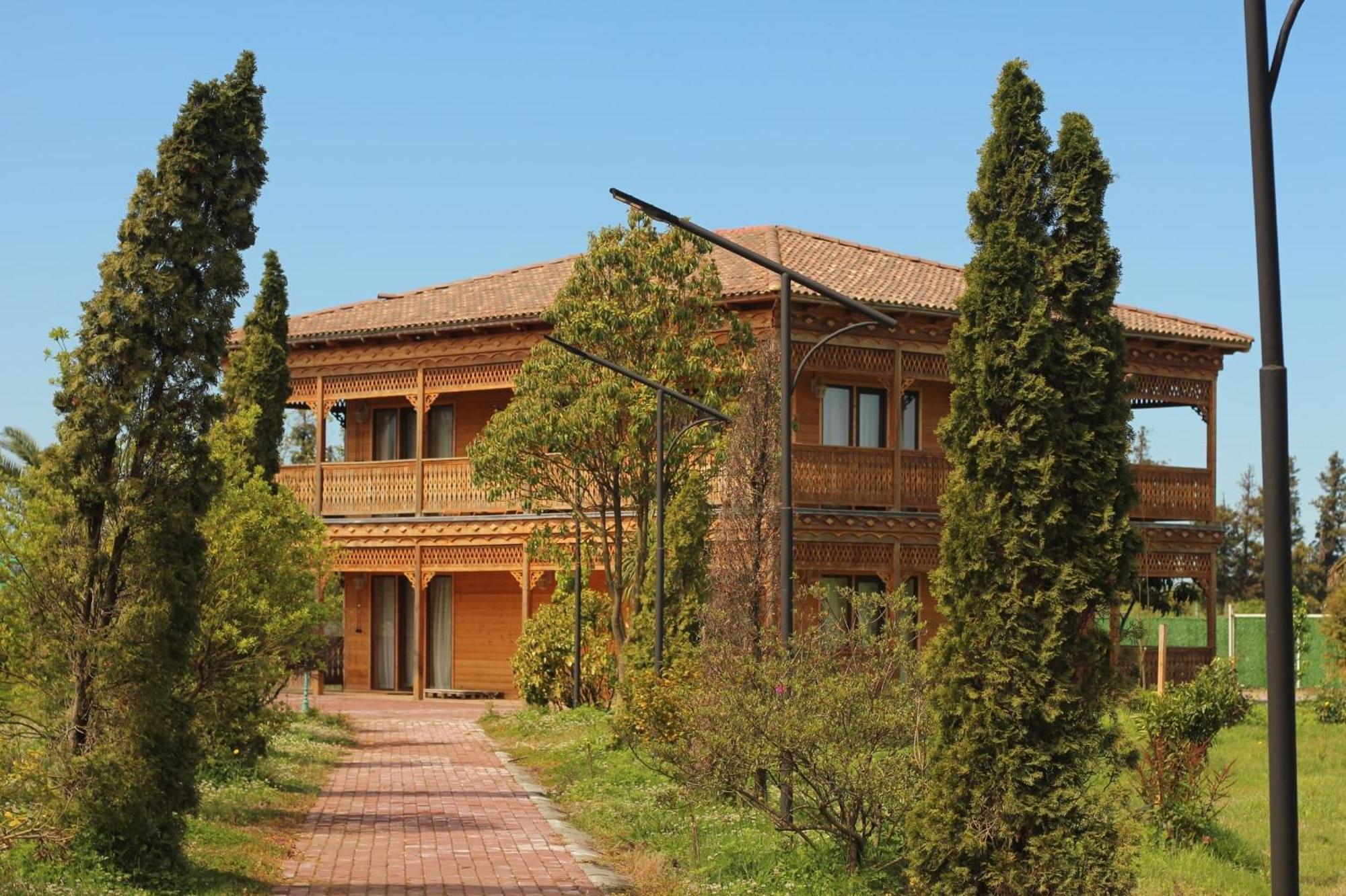 Hotel Chateau Kvirike Boboqvati Exteriér fotografie